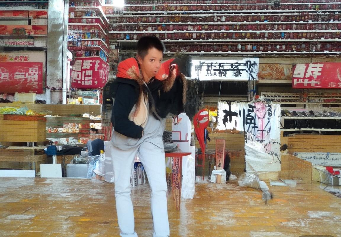 菲尔德与奥利维拉巅峰对决：意志与智慧的竞技较量